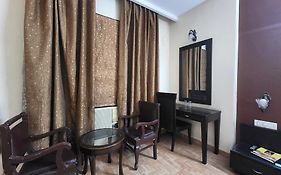 Hotel Mid Town Karol Bagh